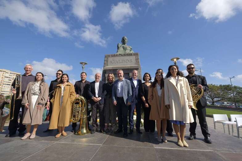 Este sábado se vivió un ambiente festivo en la conmemoración del centenario del fallecimiento de Benito Pérez Galdós (Foto TA)